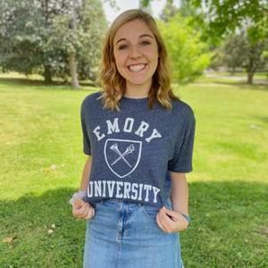 Meet your Posher, Lilly